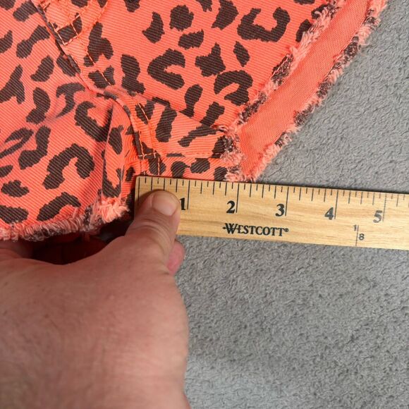NWT Carmar Titania Shorts Women Size 25 High Rise Neon Orange Leopard 2” Inseam - Picture 3 of 7